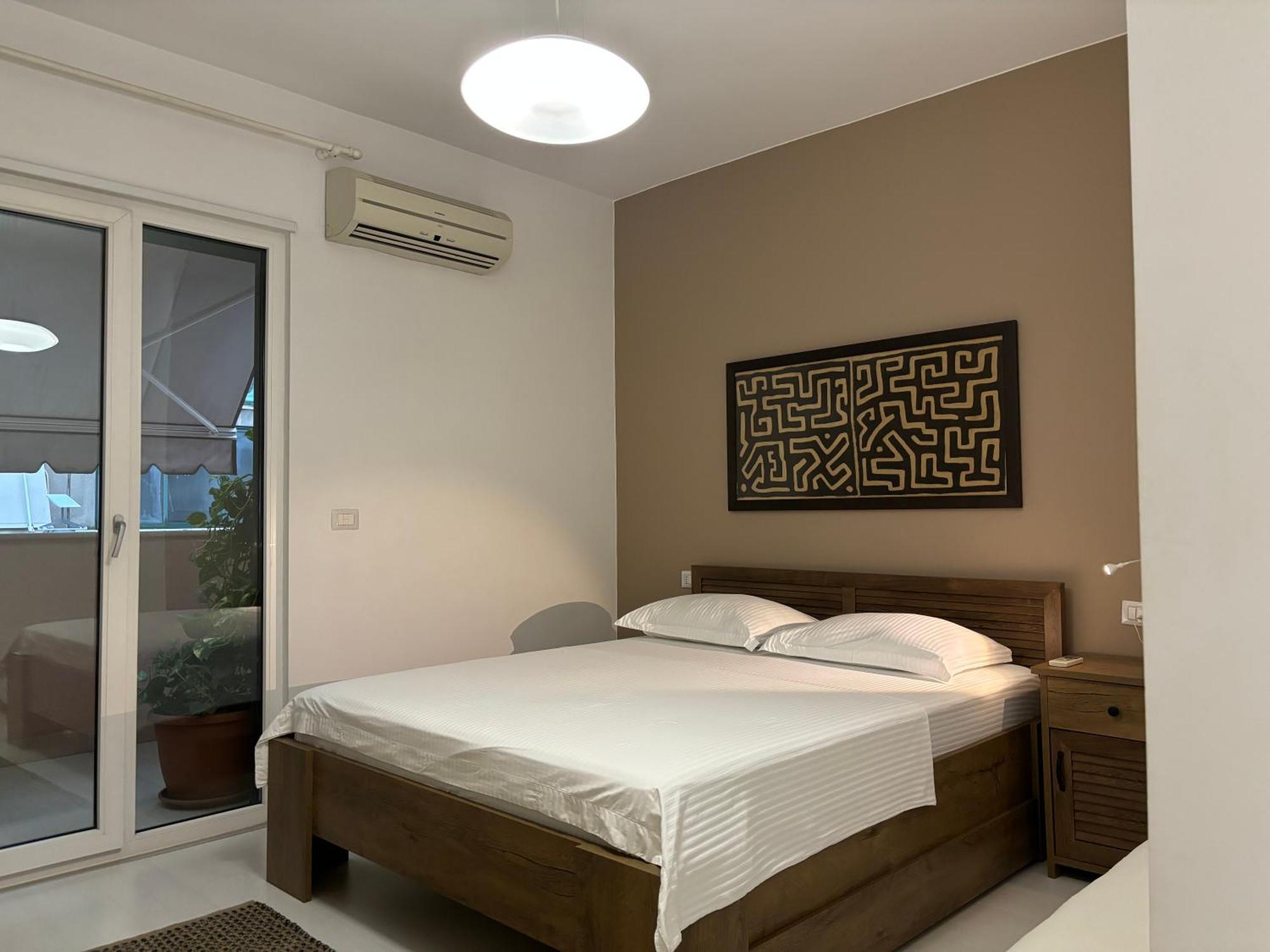 Tam Serviced 2Bdr Apartment City Center No6 Tiranë Luaran gambar