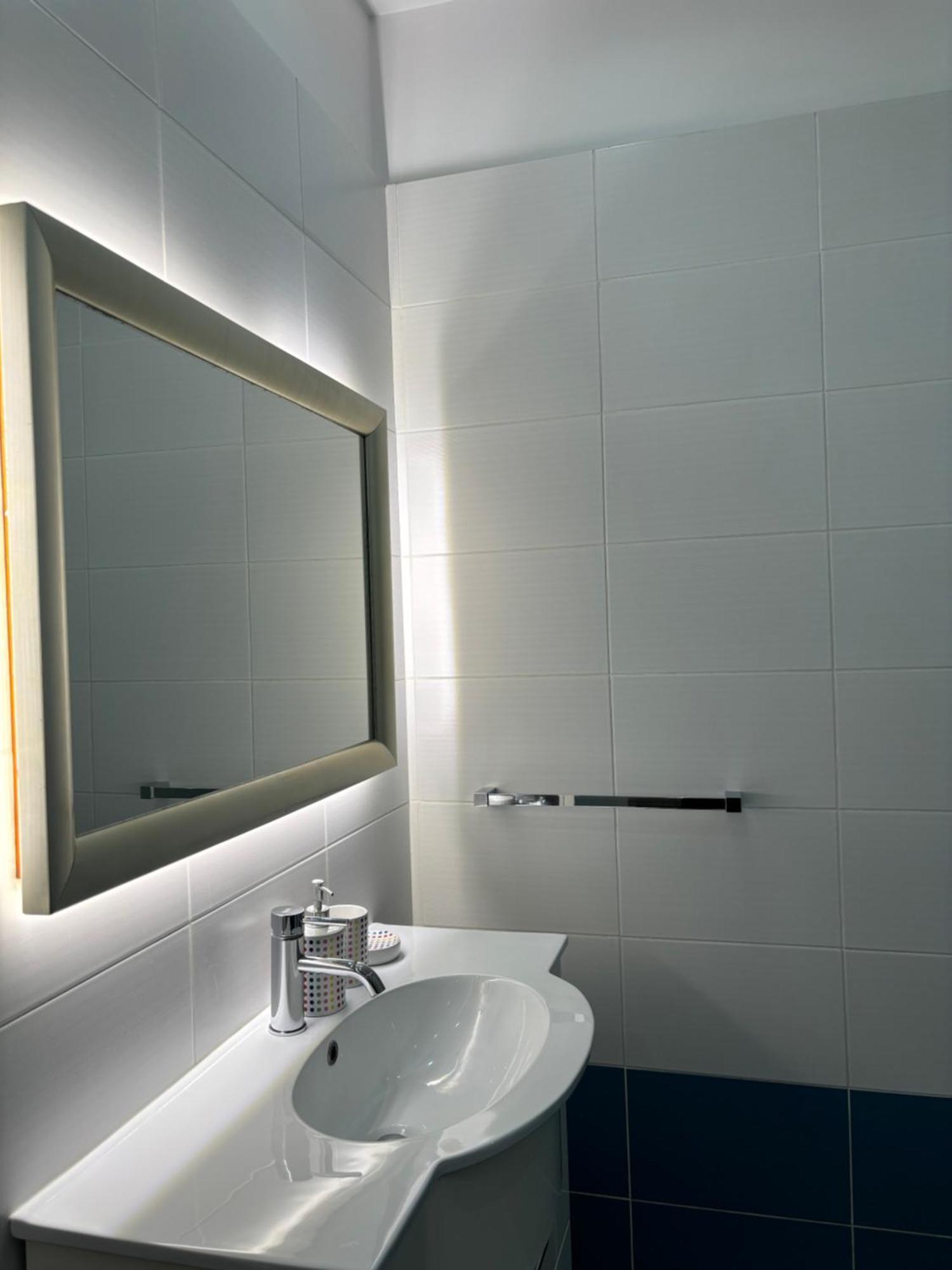 Tam Serviced 2Bdr Apartment City Center No6 Tiranë Luaran gambar