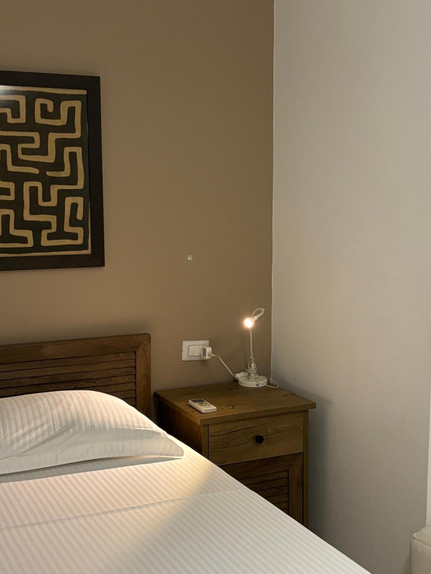 Tam Serviced 2Bdr Apartment City Center No6 Tiranë Luaran gambar