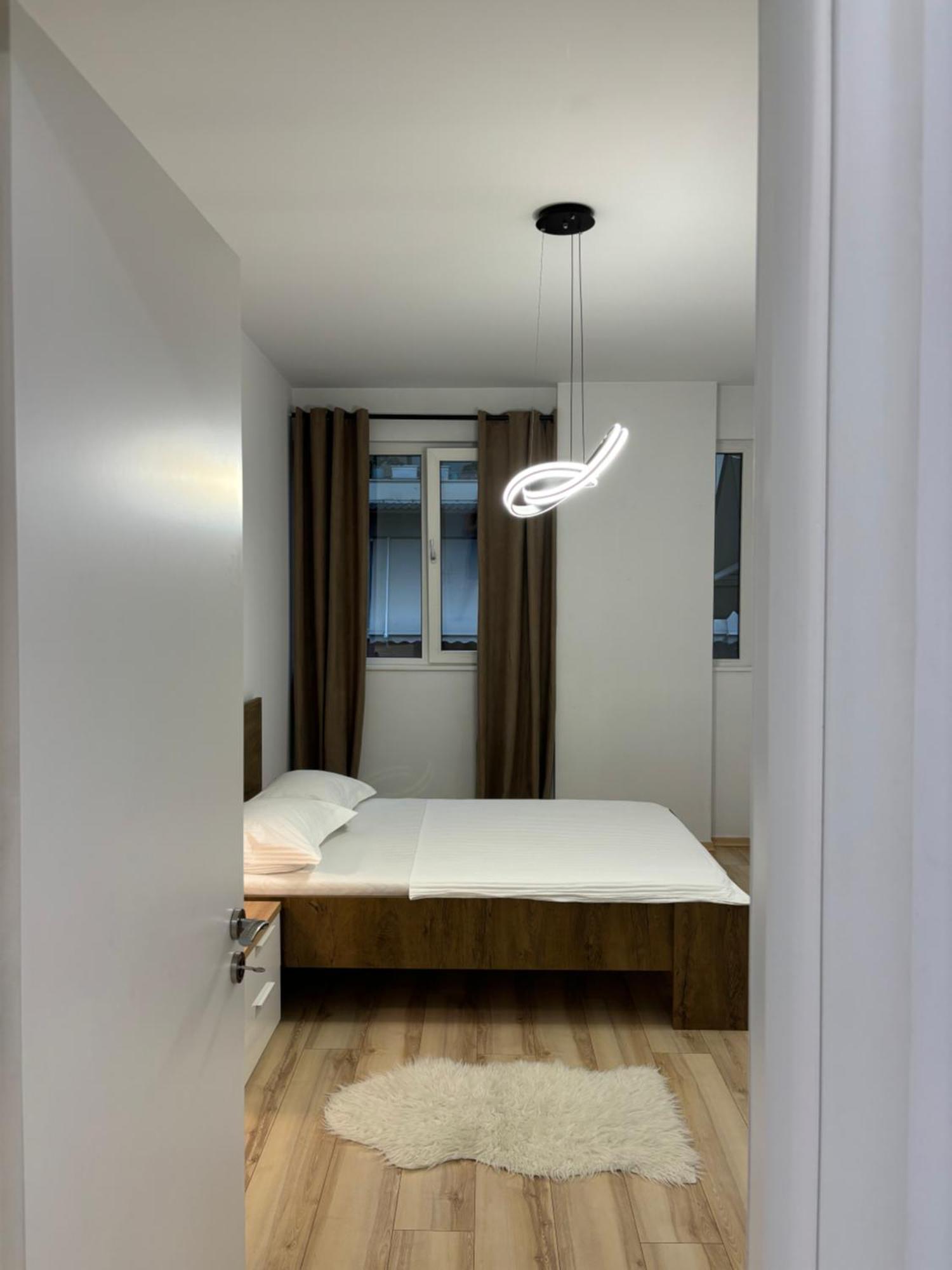 Tam Serviced 2Bdr Apartment City Center No6 Tiranë Luaran gambar