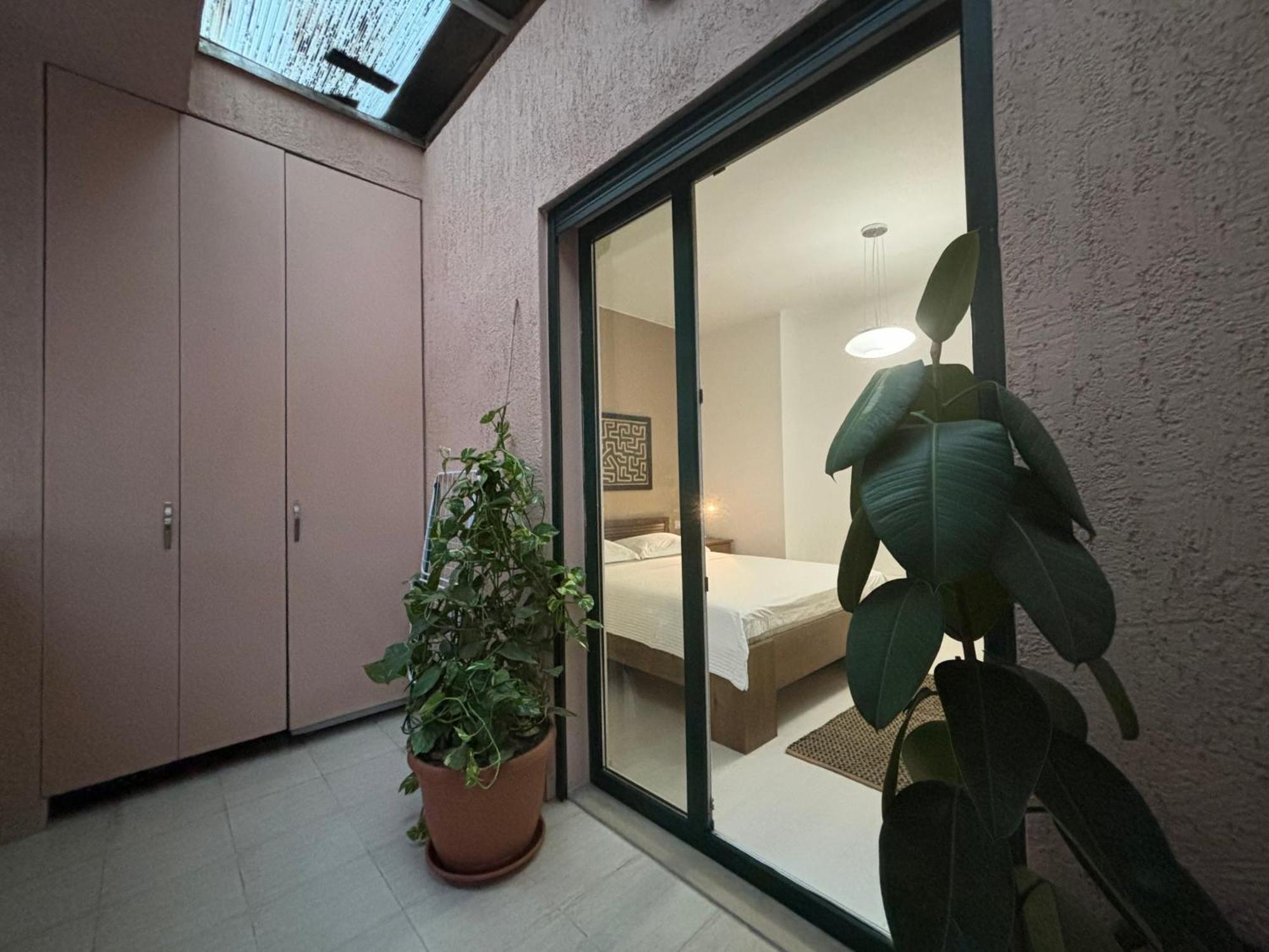 Tam Serviced 2Bdr Apartment City Center No6 Tiranë Luaran gambar